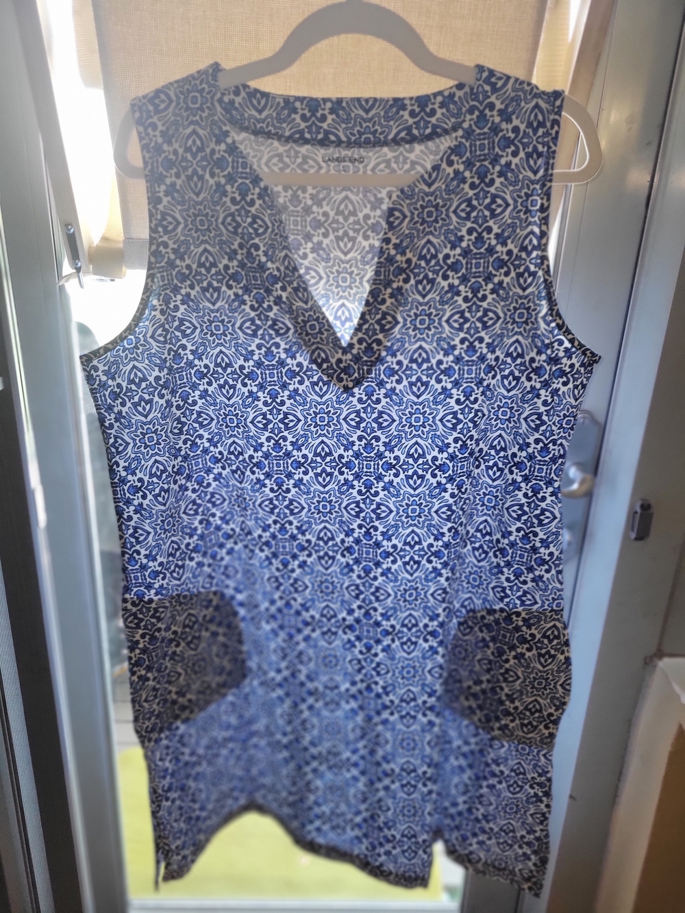 LANDS END, Lot Of 2- Blue and White Summer Printed Tee-Shirt Dresses SZ LG - Picture 3 of 7